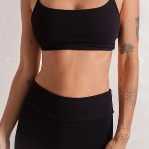 Indigo Luna Bella bamboo crop black
